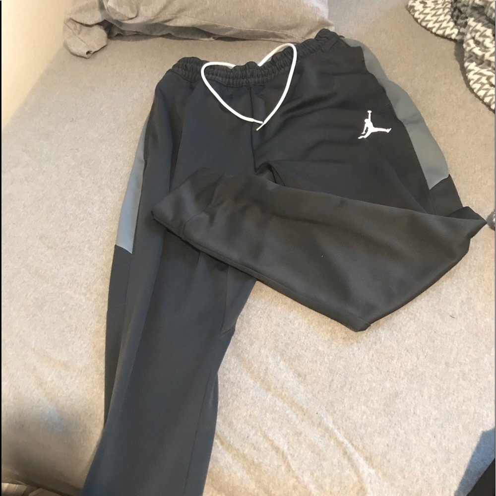 Jordan joggers